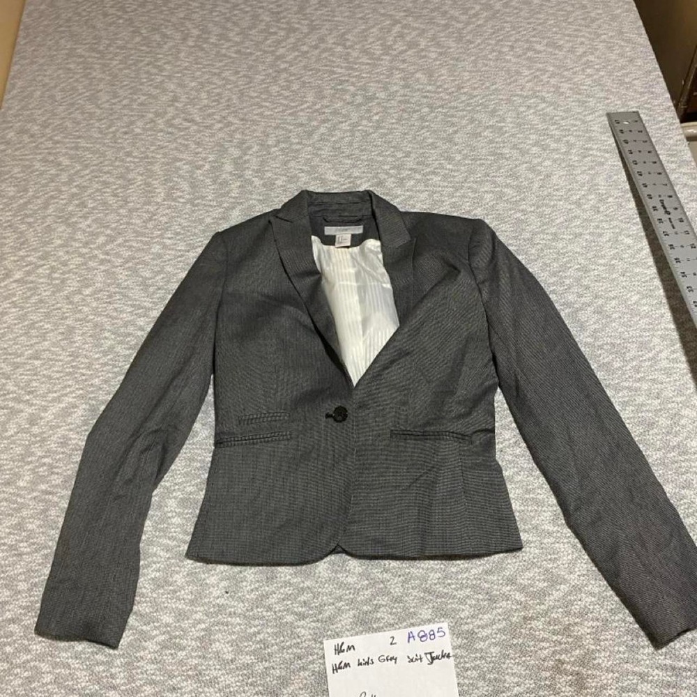 H&M grey blazer, Size: 2. SKU-A885